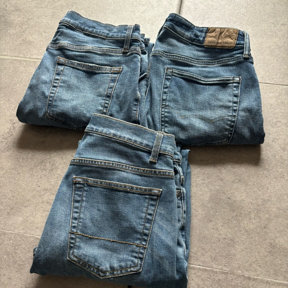 Lot of 3 mens light wash jeans 30x30 - Picture 4 of 8